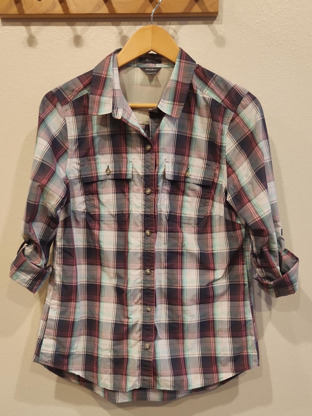 Eddie Bauer Classic Fit Plaid Button Down Shirt Women's M